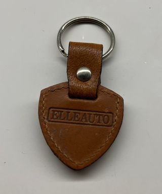 Portachiavi Lancia in metallo e pelle, vintage