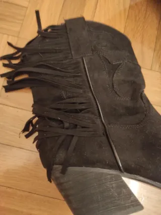 Botas cowboy  flecos talla 37