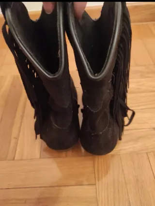 Botas cowboy  flecos talla 37