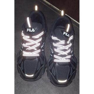 Zapatillas Fila Negras Reflectantes