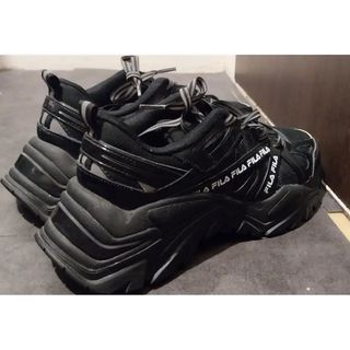 Zapatillas Fila Negras Reflectantes