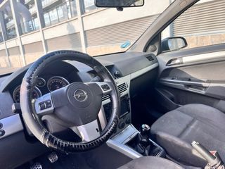 Opel Astra 2007