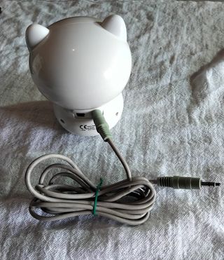 Mini altavoz Mapache blanco y negro