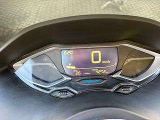 Honda PCX 125cc Negra/Gris Automática