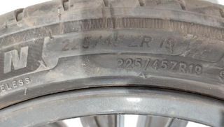 1938725 403005400r juego llantas renault kadjar ha