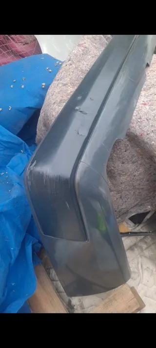 Paragolpes trasero Mercedes W124