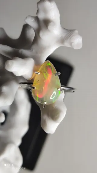 Anillo Plata 925 con Ópalo.