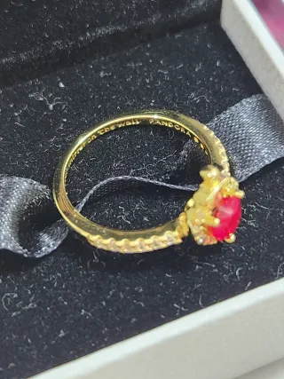 Anillo Pandora Corazón Rojo Talla 52