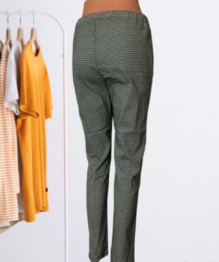 Pantalón cuadros verde y negro