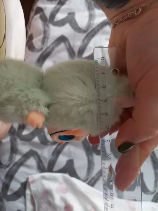 Labubu verde peluche