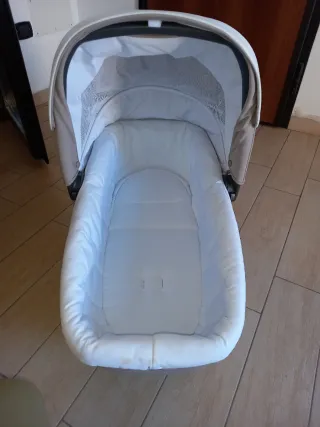 Tris passeggino completo: cesta, ovetto, supporto