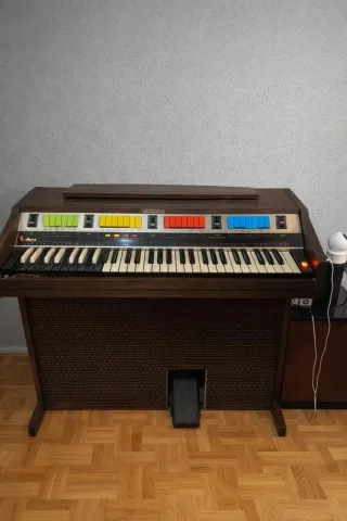 Órgano Piano Vintage Hammond Piper II