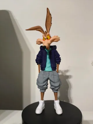 Figura Coyote Urban