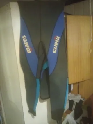 Traje de buceo Mares