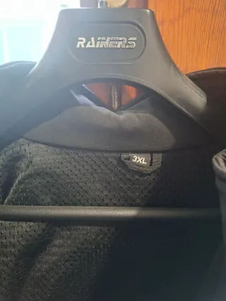 Chaqueta RAINERS Negra Protección