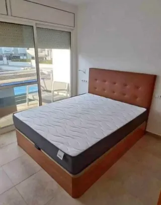 Canapé y Colchón Gris/Blanco