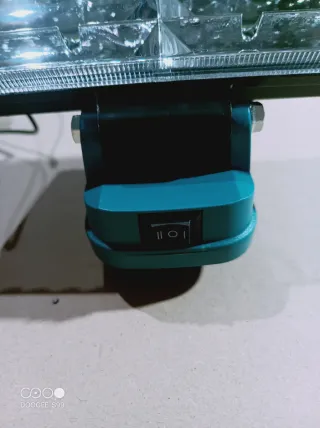 Foco LED Linterna Batería Cargador Makita 18v