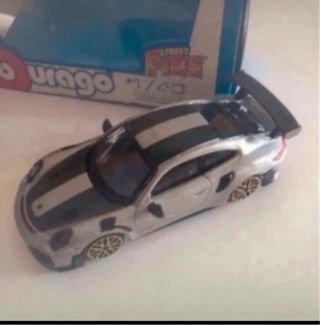 Porsche GT2 RS Bburago 1/43