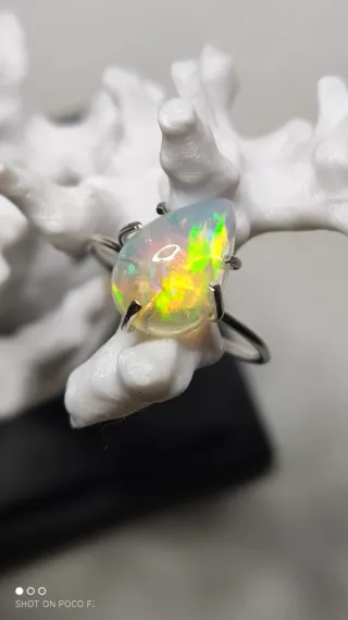 Anillo Plata 925 con Ópalo.