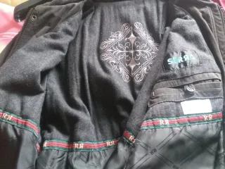 Chaqueta de hombre de nobuk negra