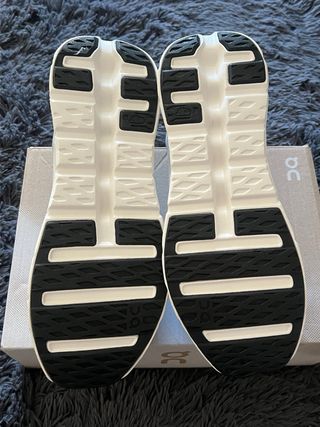 Zapatillas On Running Cloud Gris/Blanco