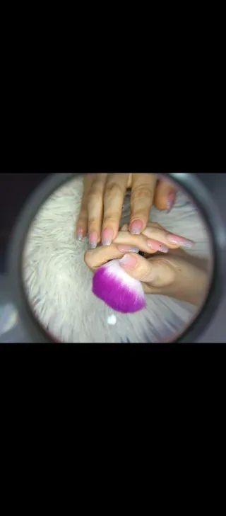 Uñas a domicilio calidad colombiana