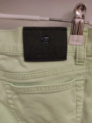 Pantalones Vaqueros Versace Verdes talla 38 Perfec