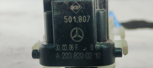 COMANDO ELEVAGLAS DIANTEIRO DIREITO MERCEDES-BENZ