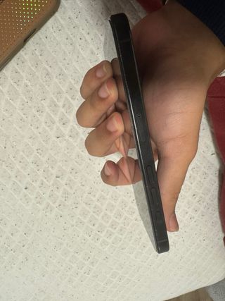 iPhone 16 Pro 256GB 94% Batería + Cargador