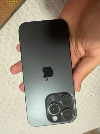 iPhone 16 Pro 256GB 94% Batería + Cargador