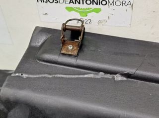 Tapa iveco 00551813820 daily caja cerrada 100126