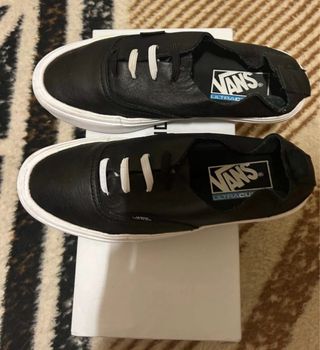 Zapatillas Vans Piel Ultracush Lite Negra