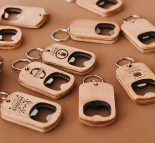 Abridor de botellas madera personalizado