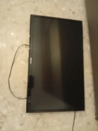 Televisore LED 40 FHD