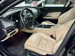 JAGUAR XE AUTO PRESTIGE 2.0 DIESEL 180CV S&S.