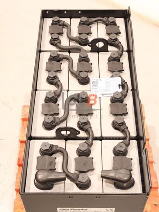 Ref. A885 Batería Eternity 24v 500Ah (Apiladores, Transpaletas Toyota, BT, Cesab, Cofre Grande)