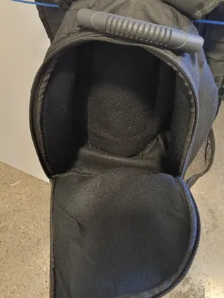 Mochila Onboard Negra y Gris