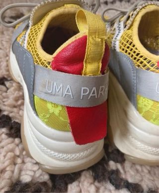 Zapatos o sneakers de Uma Parker