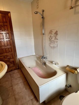 Pack Baño: Bañera, WC, Bidé, Lavabo, espejo