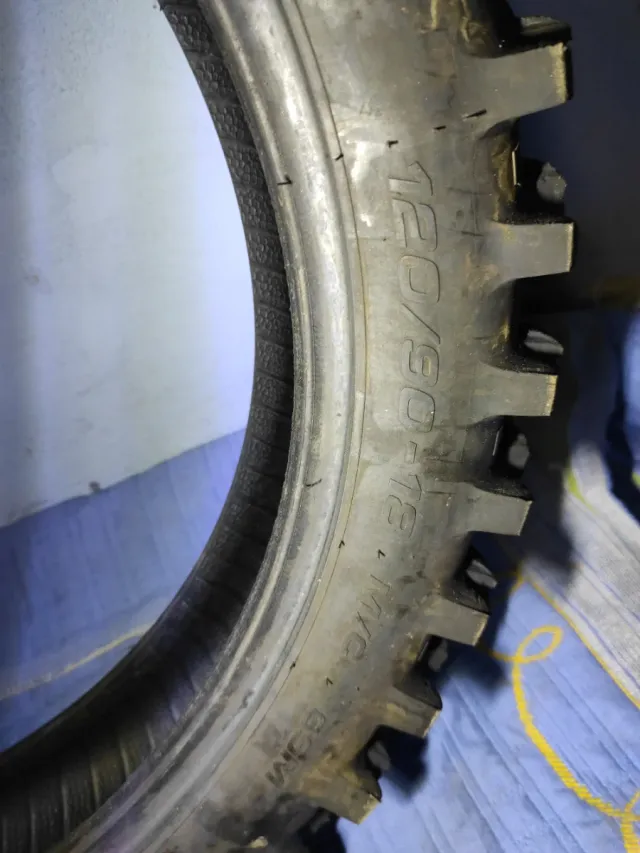 Neumático Mitas 120/90-18 65M