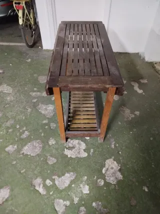 Mesa de jardín octogonal de madera