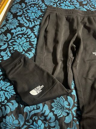 Pantalones The North Face Negros