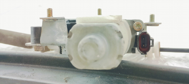 ELEVALUNAS TRASERO IZQUIERDO SSANGYONG KYRON 2.0