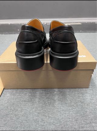 Mocasines Christian Louboutin Urbino Negro Piel