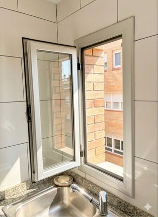 Ventana de Aluminio Climalit - 103 x 52 cm