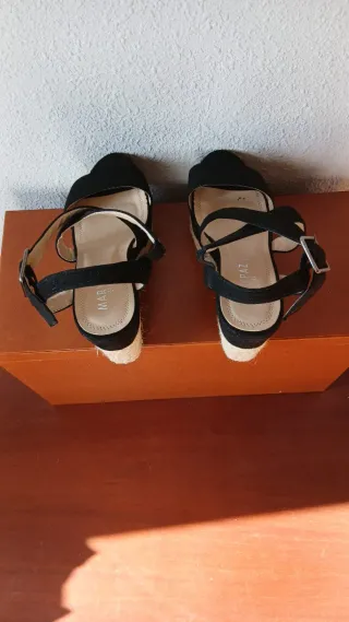 Sandalias cuña negras talla 39
