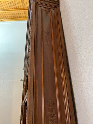 Librería clásica madera maciza