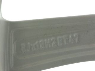 Audi 2420950 llanta 8k0601025cc a4 ber. (b8) basis