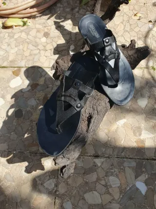 Chanclas Moschino Talla 44