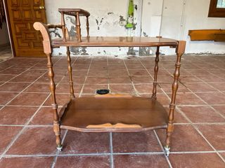 Camarera madera ruedas doble bandeja